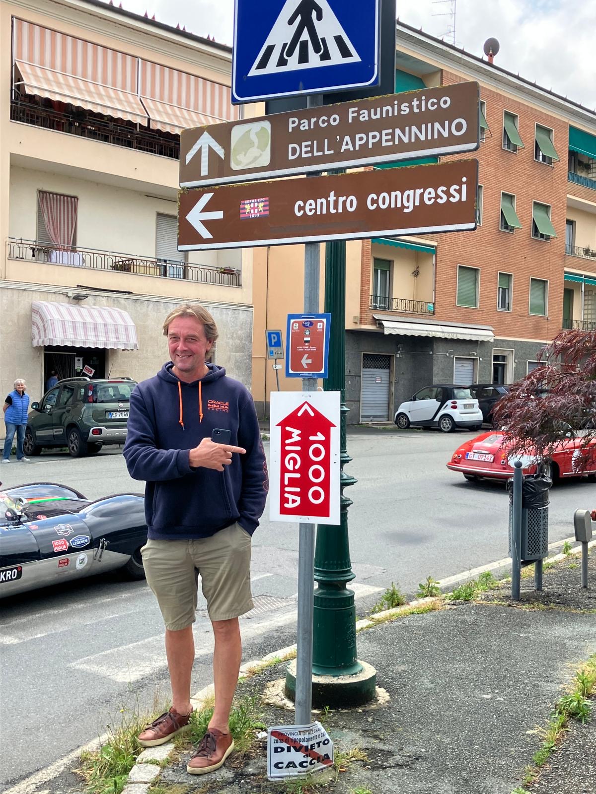 Lees meer over het artikel De Mille Miglia doet Acqui Terme in Piemonte aan!